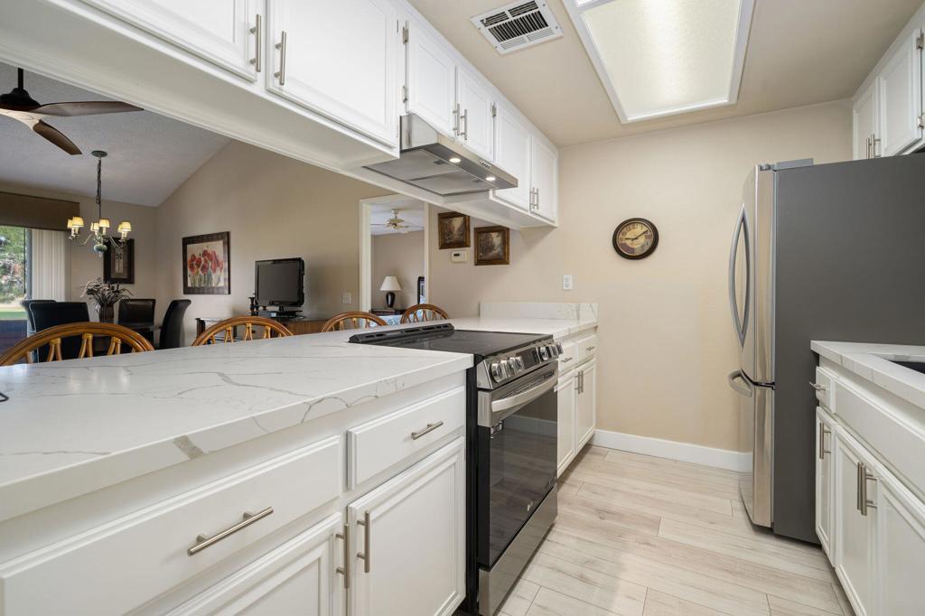 40523 Preston Trail Property Photo 7