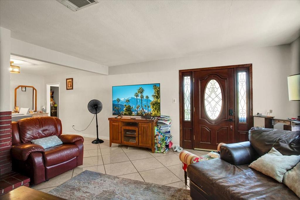 6793 Glasgow Avenue Property Photo 9