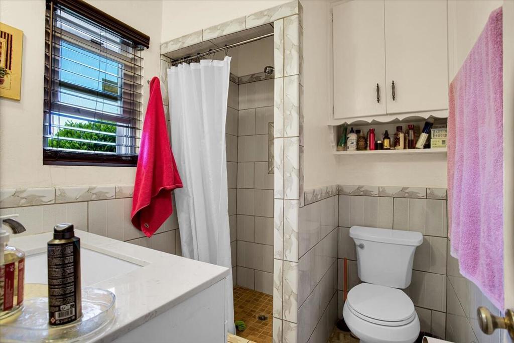 6793 Glasgow Avenue Property Photo 14