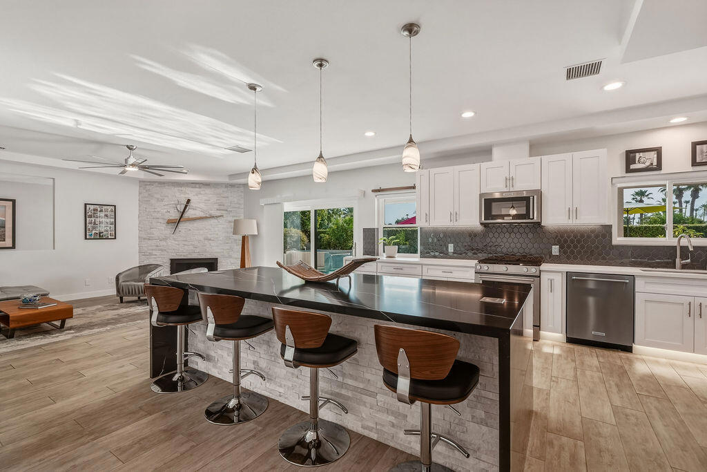 36930 Palm Court Property Photo 1