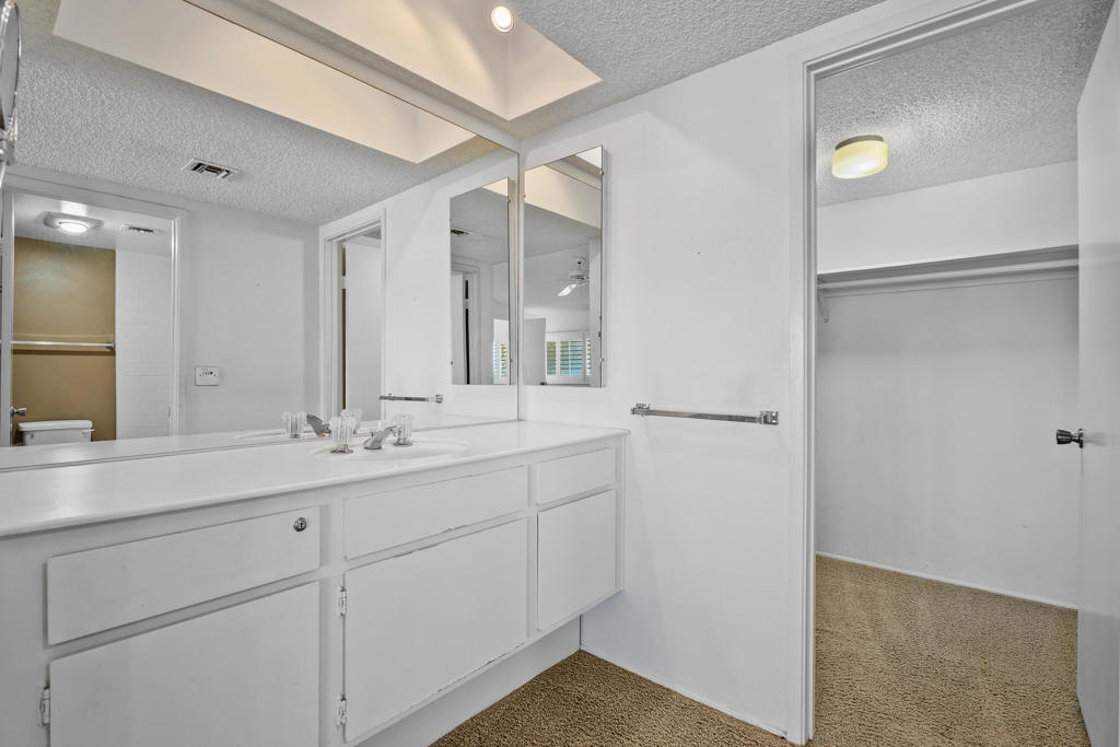 48882 Quercus Lane Property Photo 17