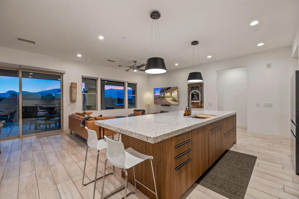 1401 Retreat Circle Property Photo 1
