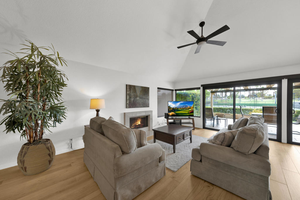 41683 Woodhaven Drive E Property Photo 1