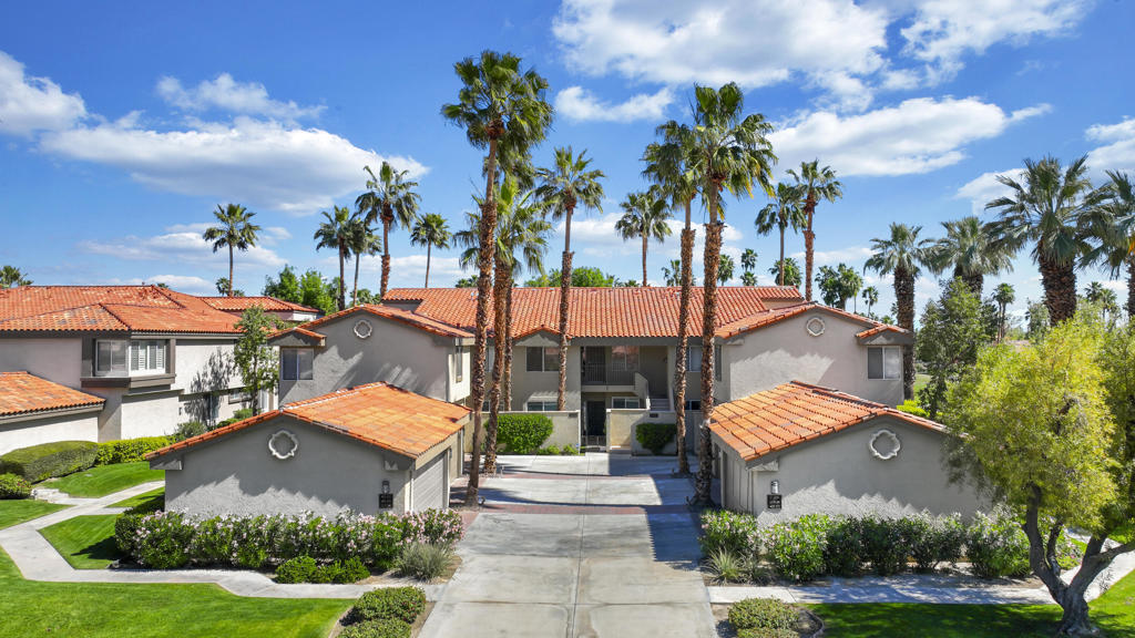55590 Southern Property Photo 2