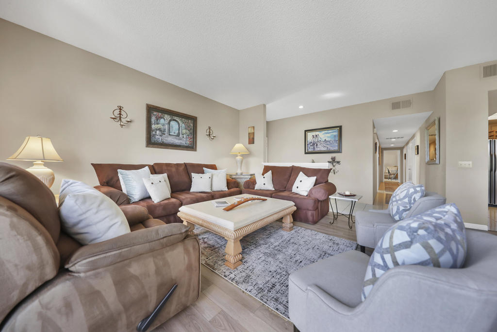 55590 Southern Property Photo 6