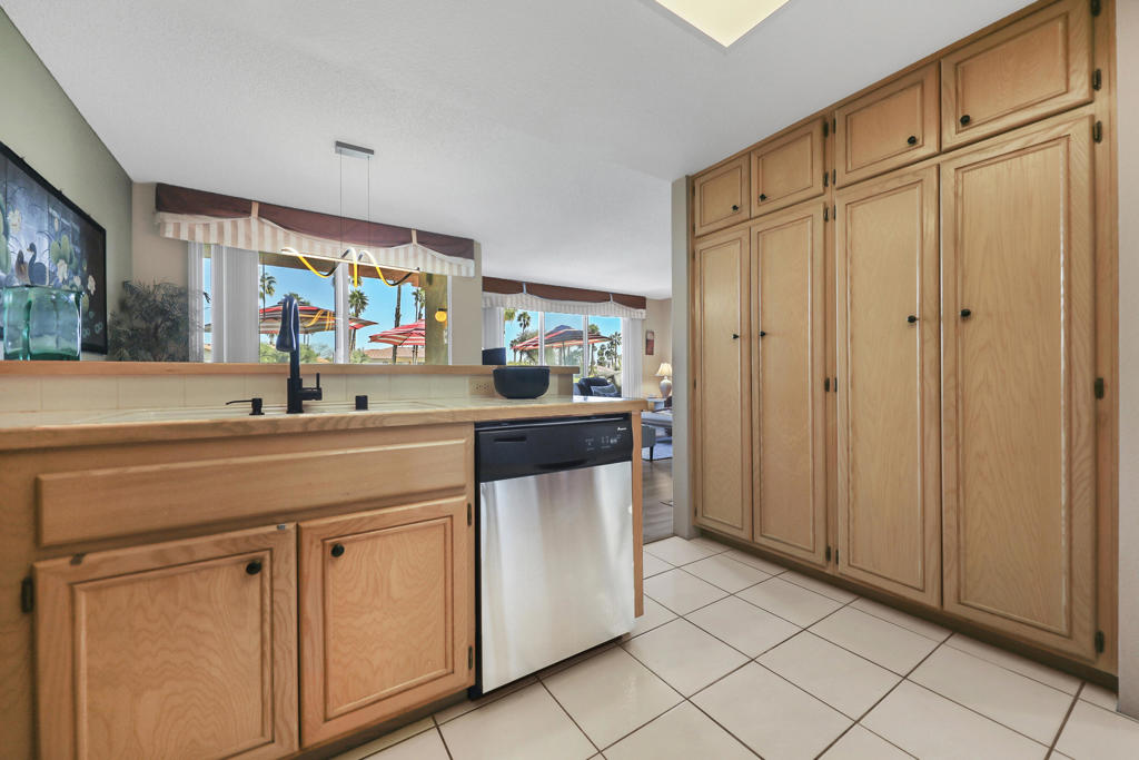 55590 Southern Property Photo 11