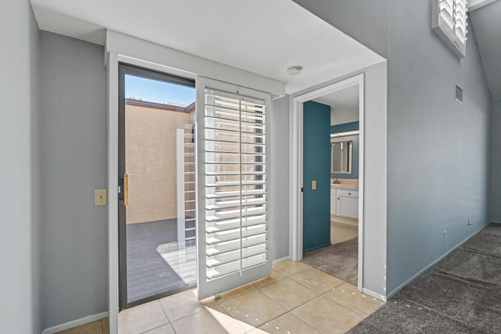 36075 Paseo Circulo W Property Photo 11