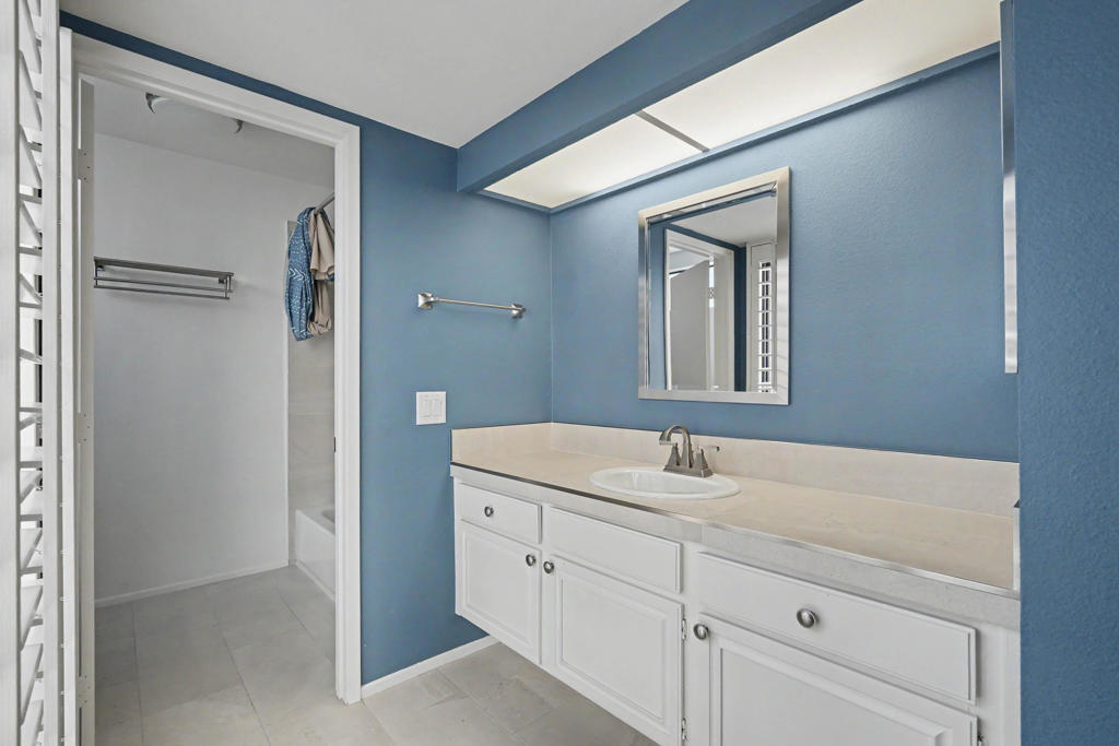36075 Paseo Circulo W Property Photo 15