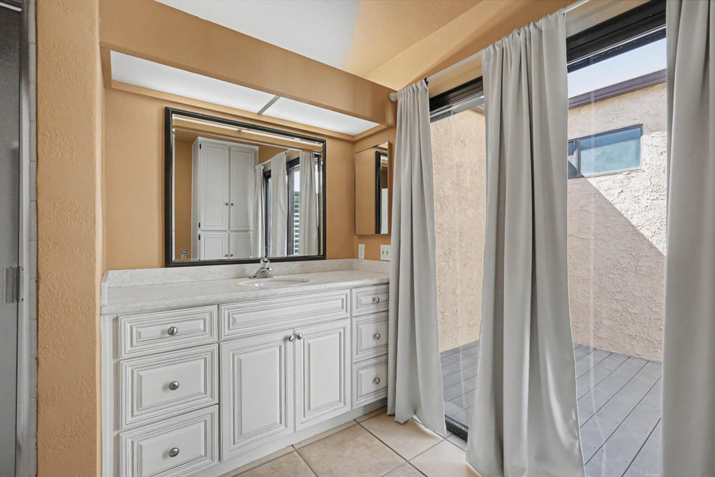 36075 Paseo Circulo W Property Photo 19