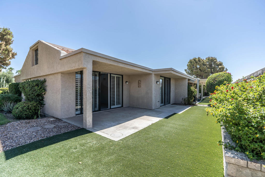 36075 Paseo Circulo W Property Photo 24
