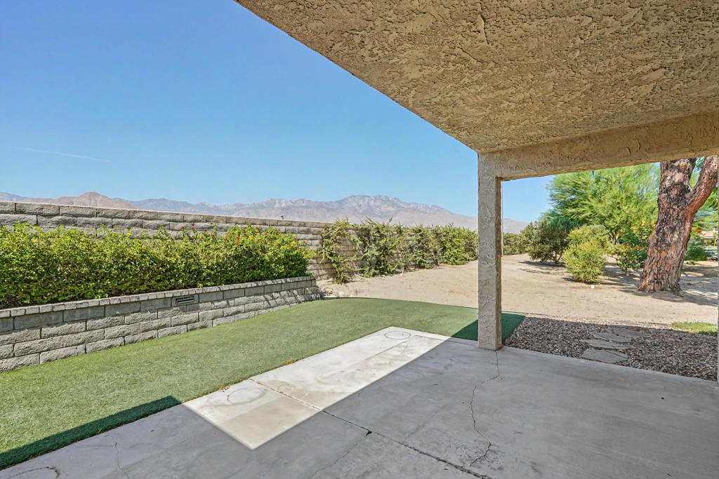 36075 Paseo Circulo W Property Photo 27