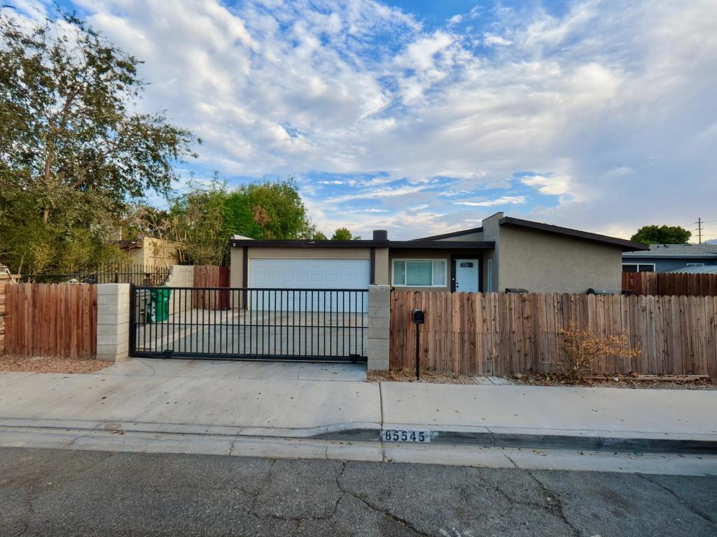 85545 Sylmar Lane Property Photo 1