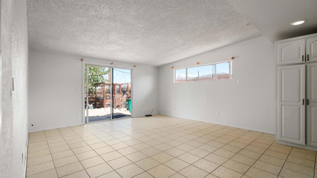 6637 Galleta Avenue Property Photo 7