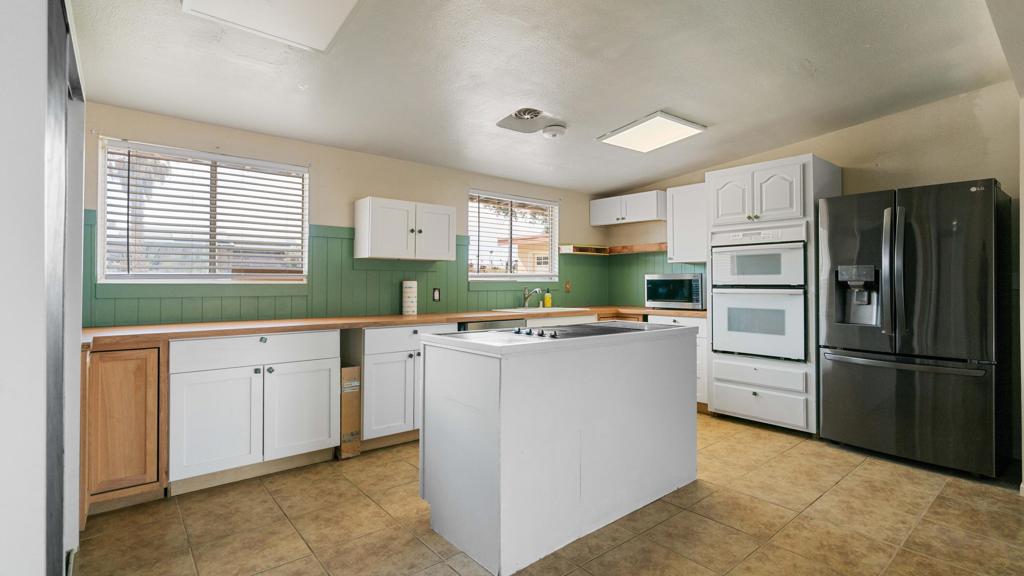 6637 Galleta Avenue Property Photo 10