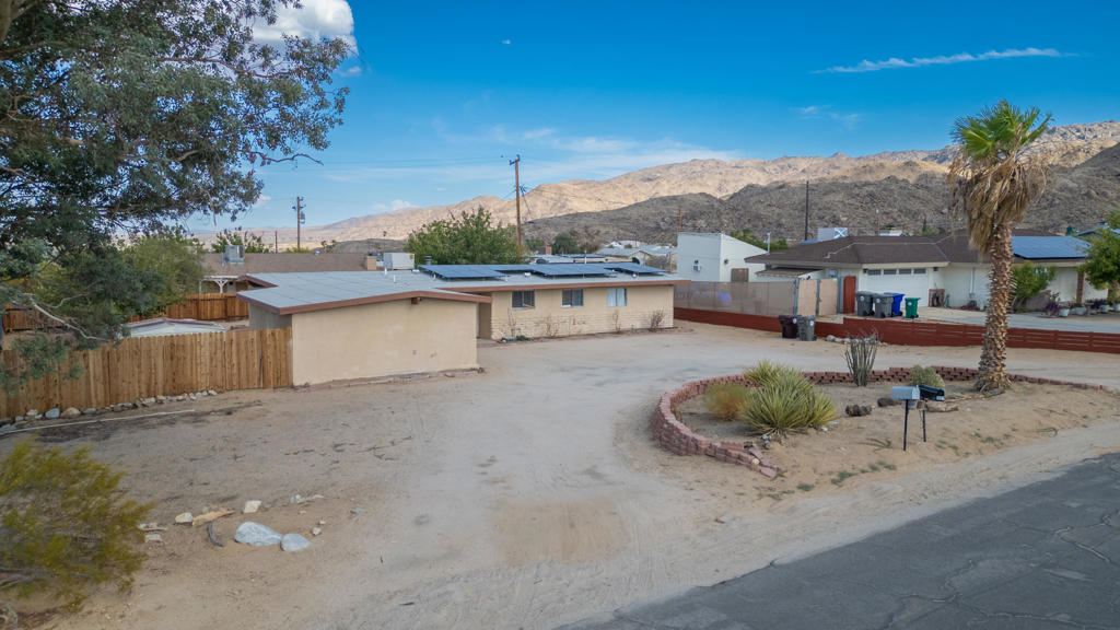 6637 Galleta Avenue Property Photo 22