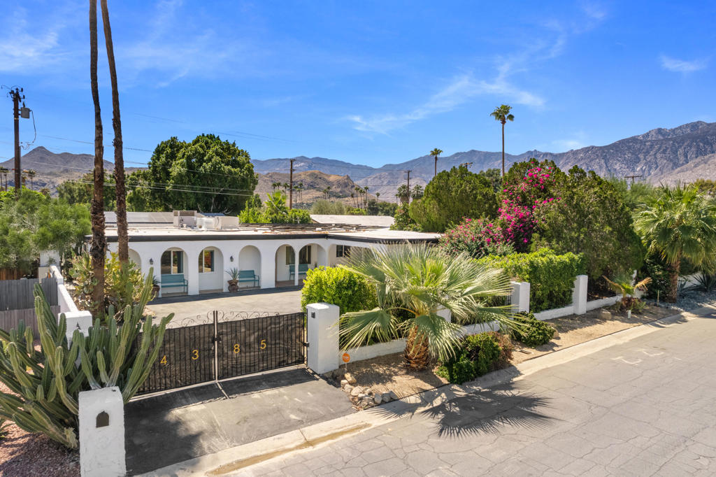 4385 E Paseo Caroleta Property Photo 1