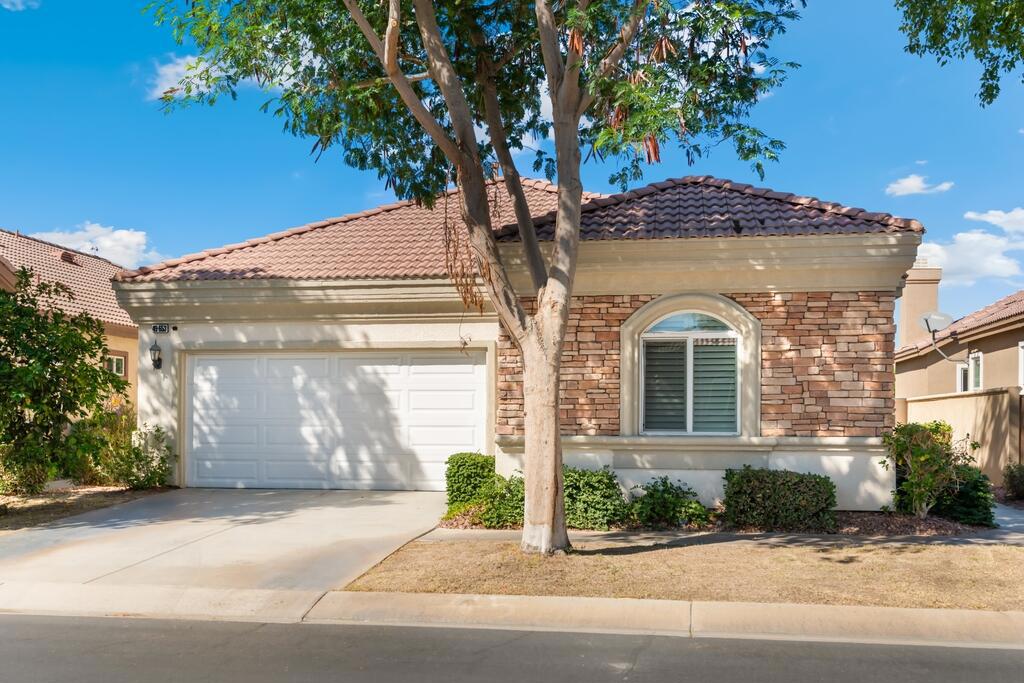 49653 Wayne Street Property Photo 1