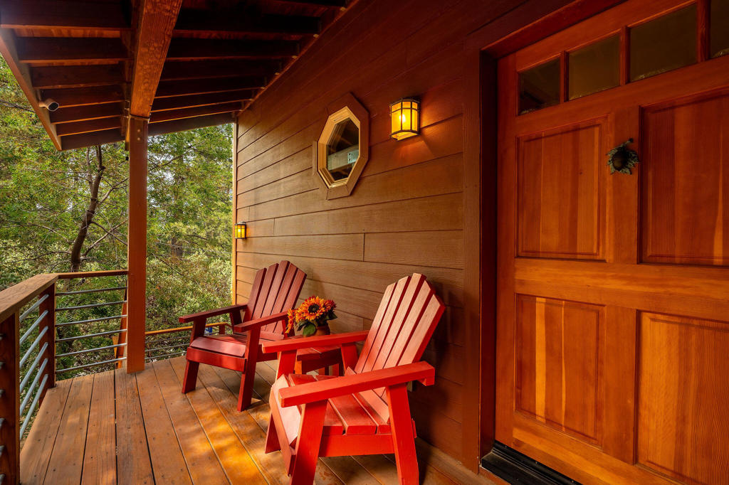 55370 Silver Tip Lane Property Photo 7