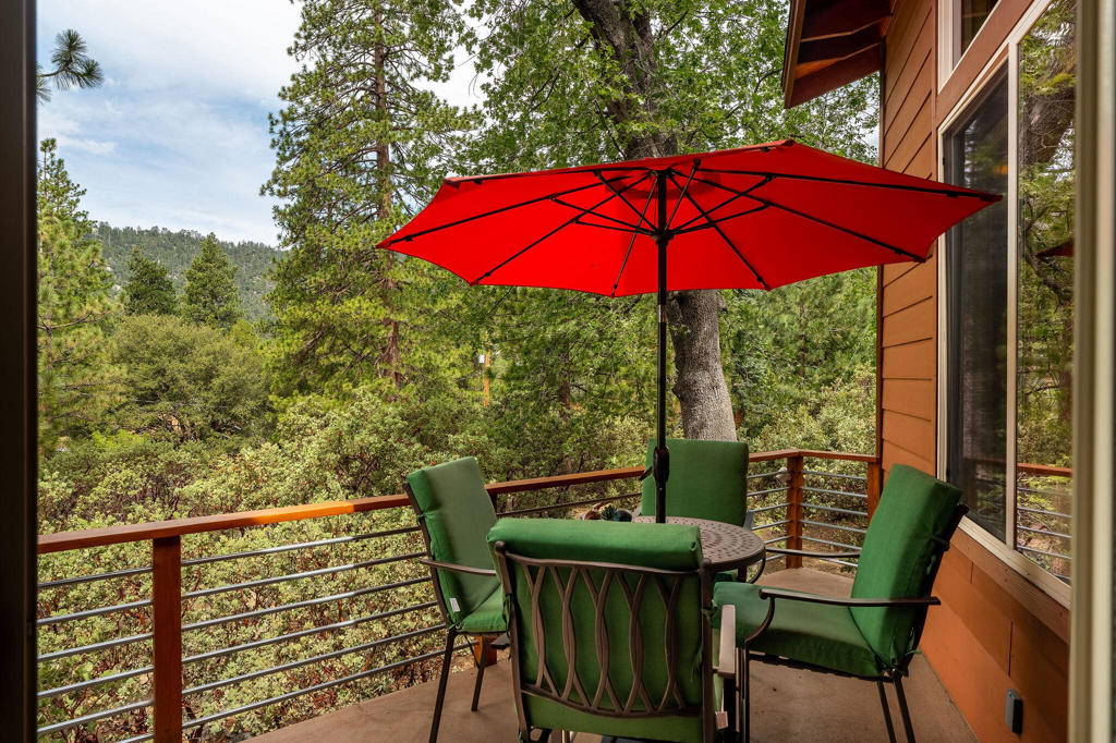 55370 Silver Tip Lane Property Photo 16