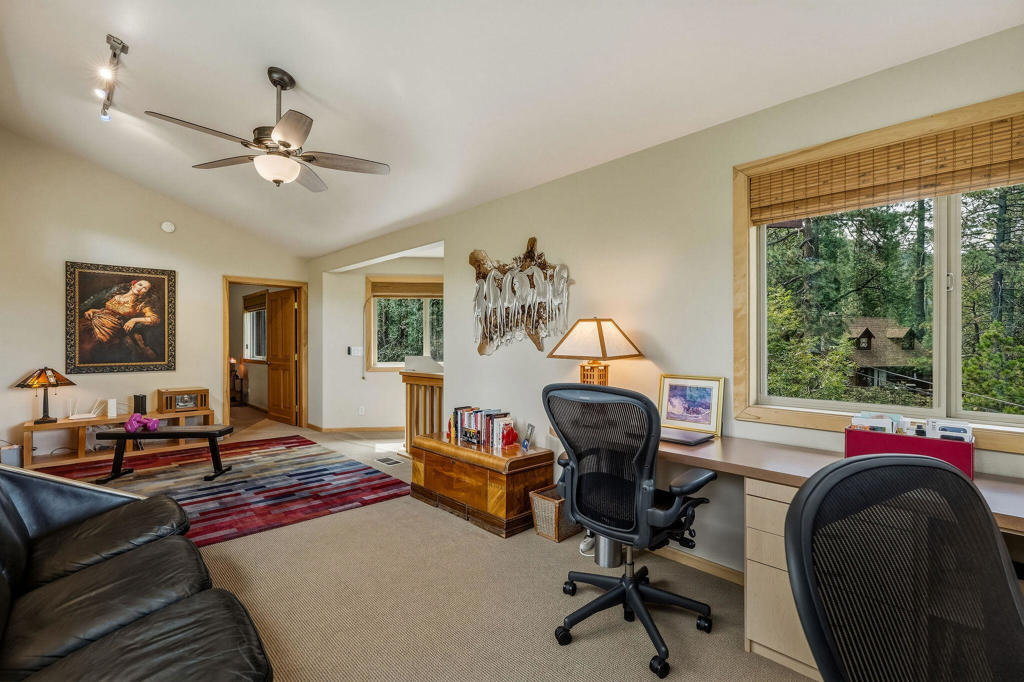 55370 Silver Tip Lane Property Photo 36
