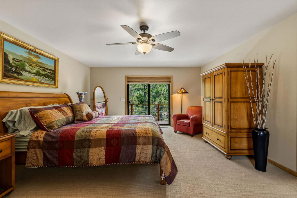 55370 Silver Tip Lane Property Photo 38