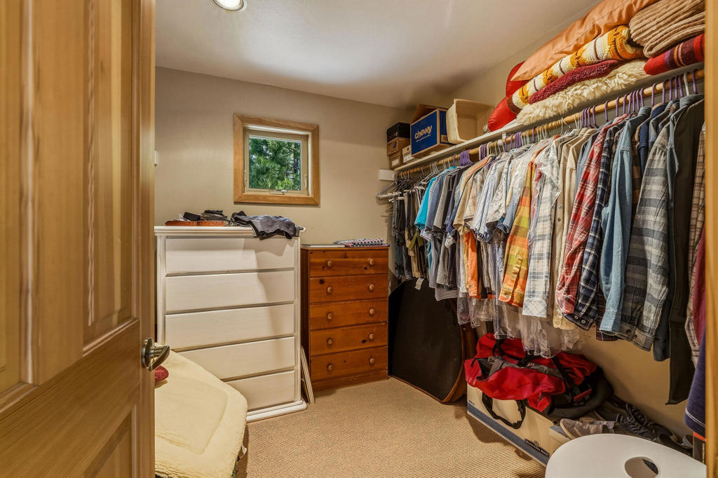 55370 Silver Tip Lane Property Photo 46