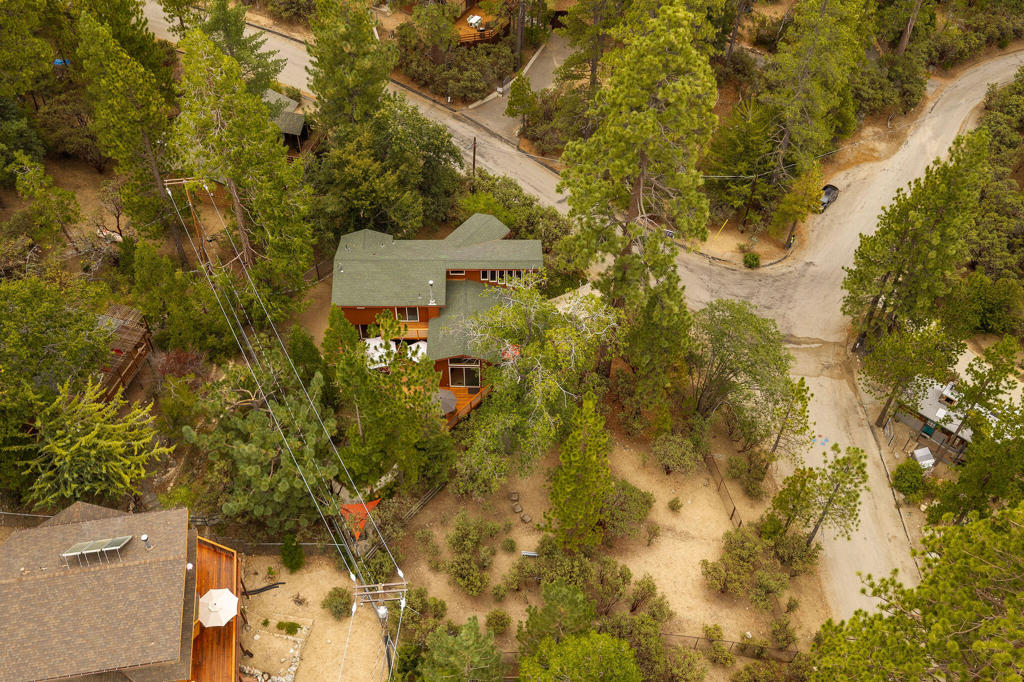 55370 Silver Tip Lane Property Photo 69