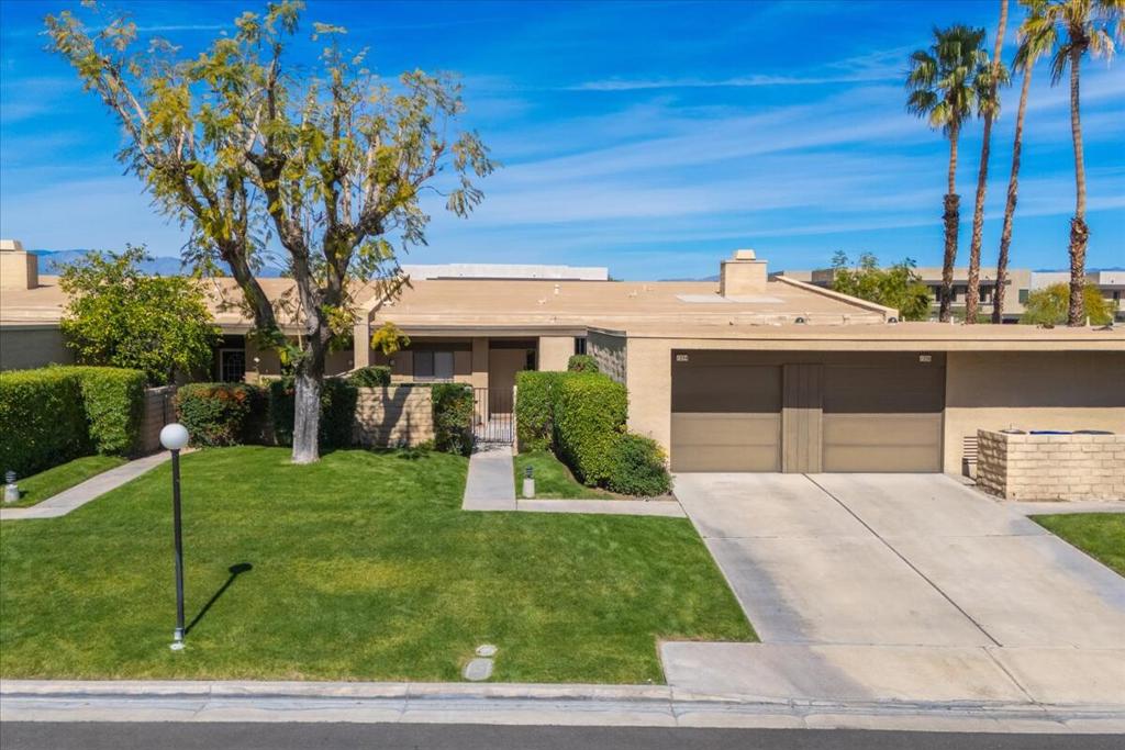 1254 Tiffany Circle N Property Photo 1