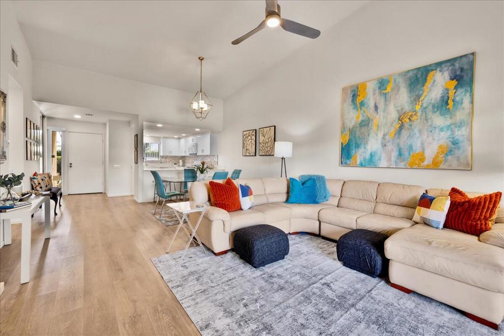 1254 Tiffany Circle N Property Photo 15