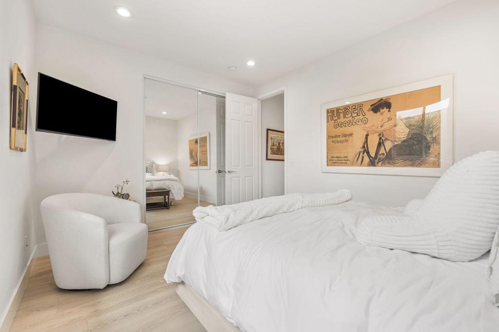 206 Via Firenza Property Photo 32