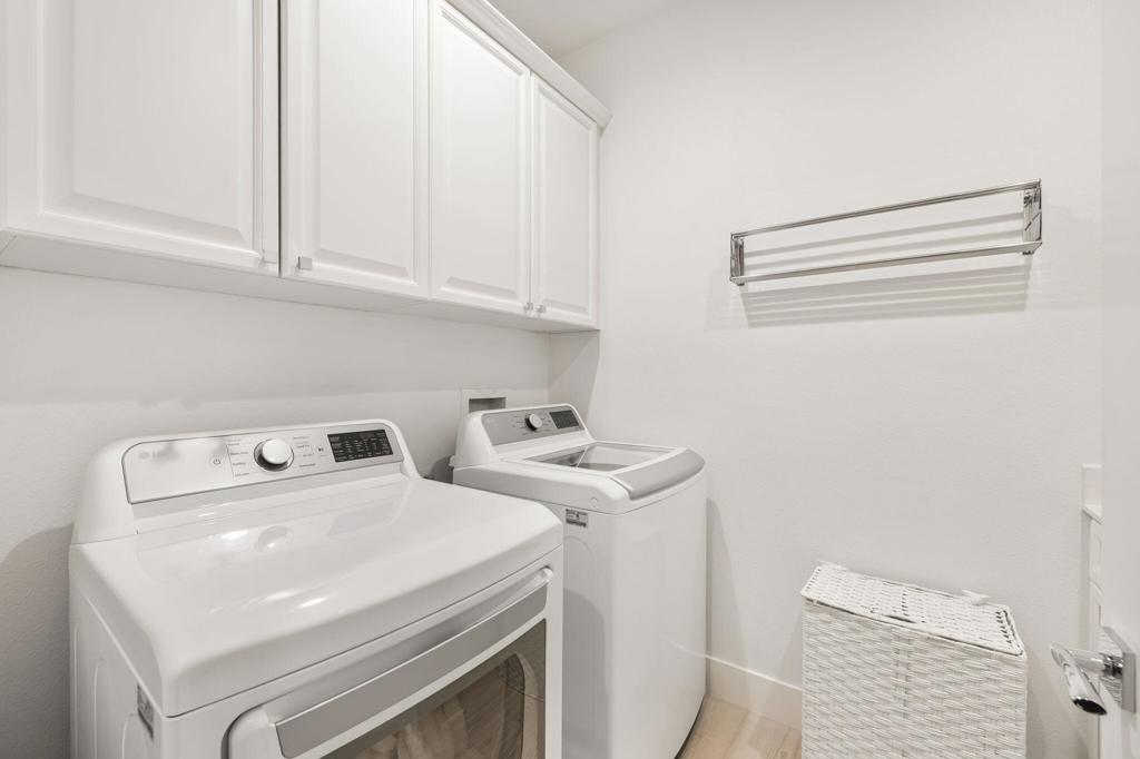 206 Via Firenza Property Photo 37