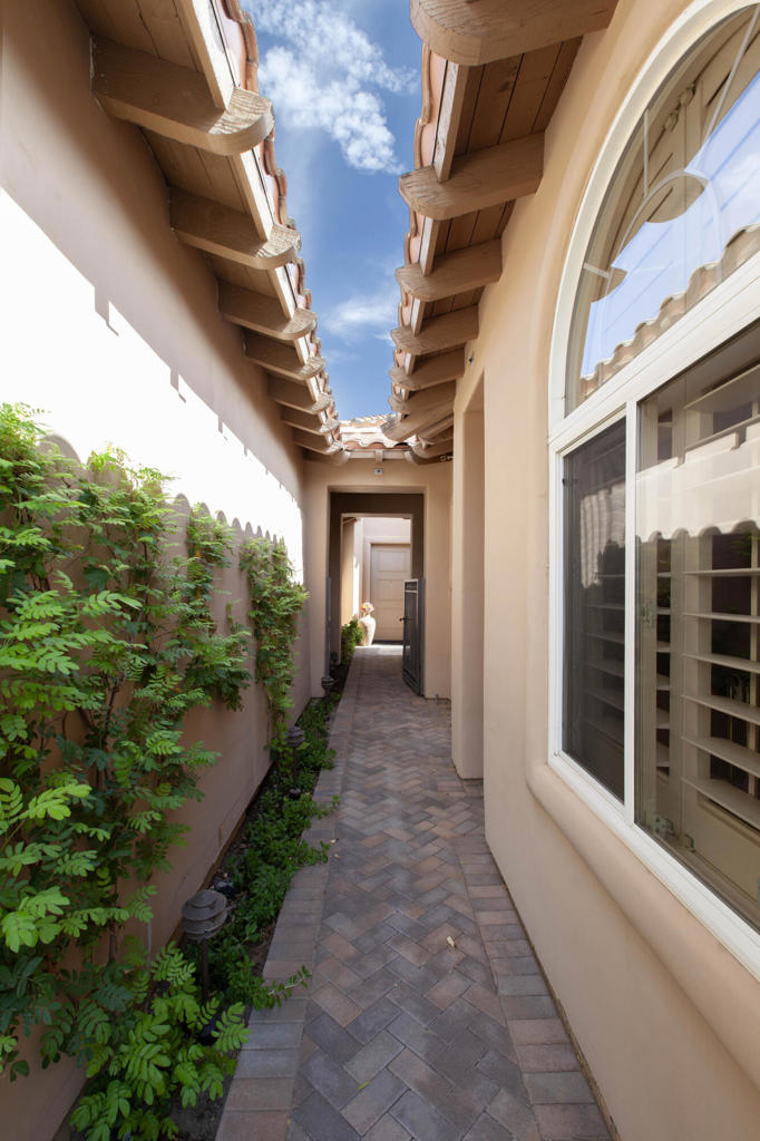 79090 Via Corta Property Photo 13