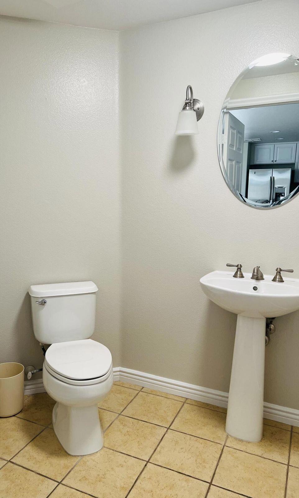 45245 Seeley Drive 16h Property Photo 14