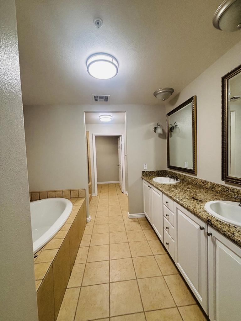 45245 Seeley Drive 16h Property Photo 20