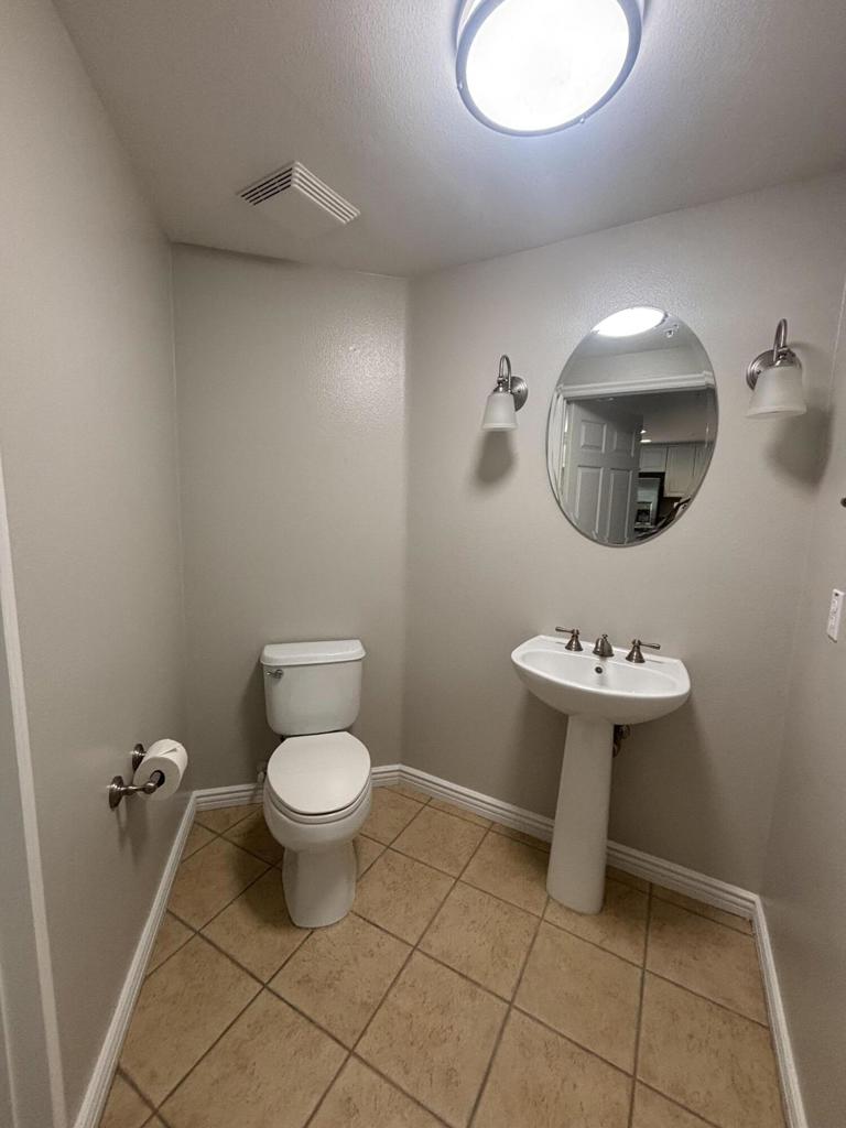 45245 Seeley Drive 16h Property Photo 23