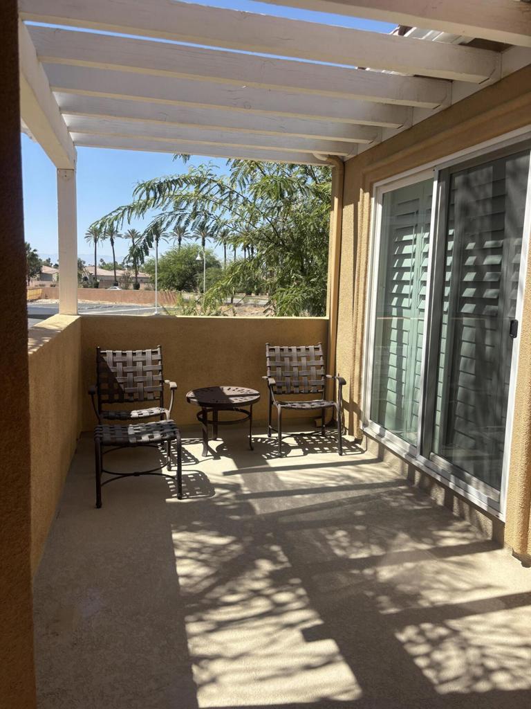 45245 Seeley Drive 16h Property Photo 27