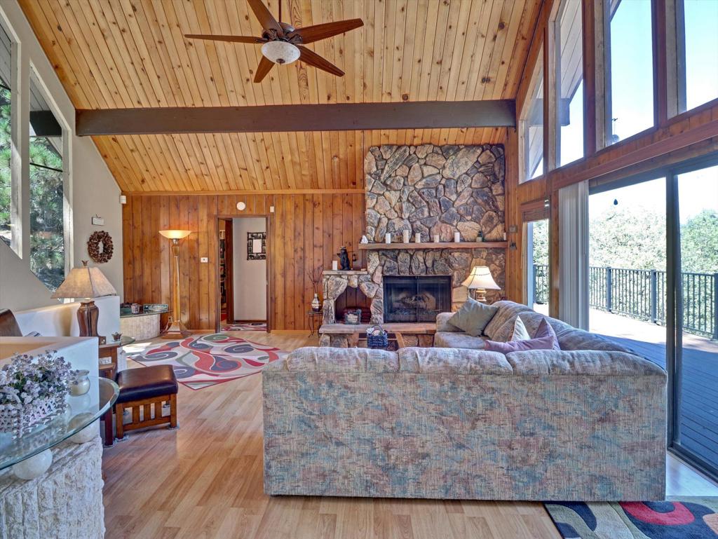 214 S Fairway Drive Property Photo 7