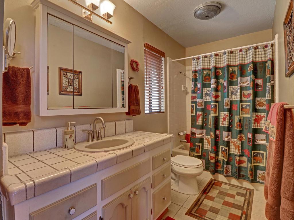 214 S Fairway Drive Property Photo 23