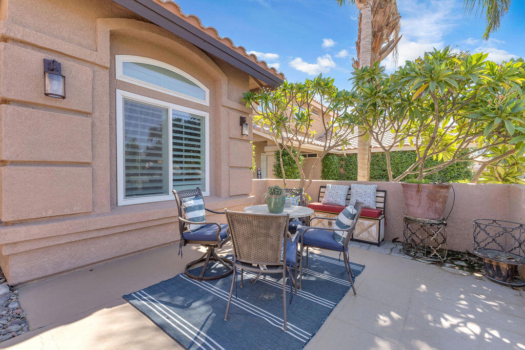 44310 Villeta Drive Property Photo 4
