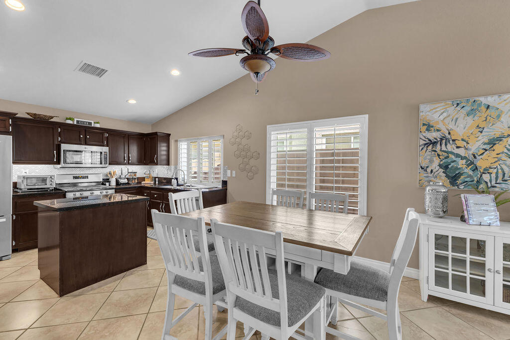 44310 Villeta Drive Property Photo 30