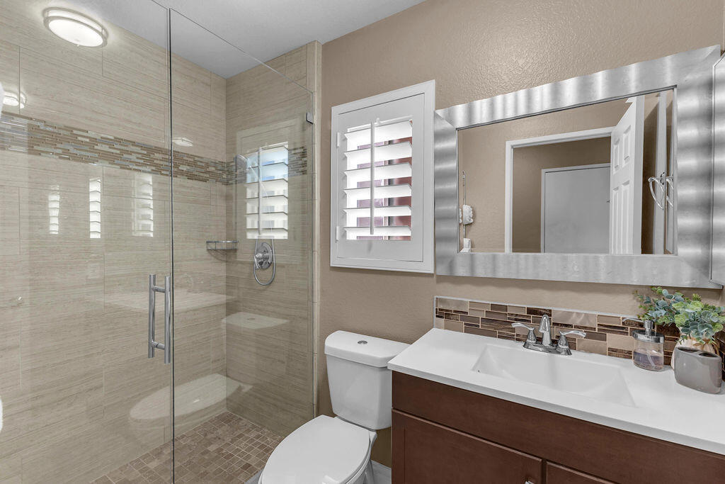 44310 Villeta Drive Property Photo 37