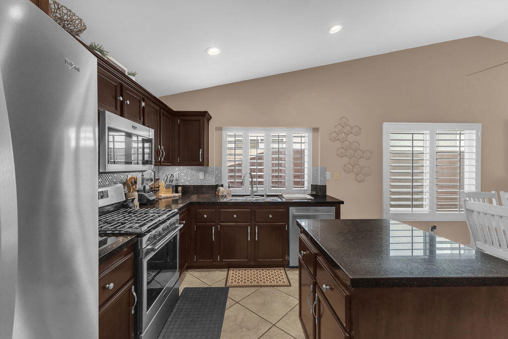 44310 Villeta Drive Property Photo 39
