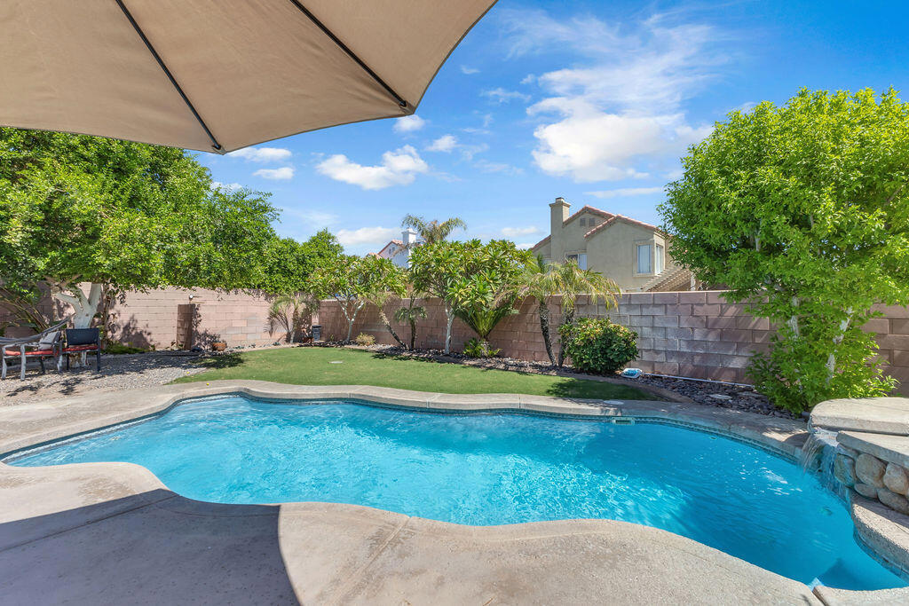 44310 Villeta Drive Property Photo 44