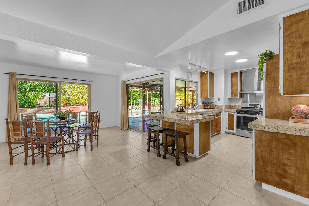71521 Halgar Road Property Photo 6