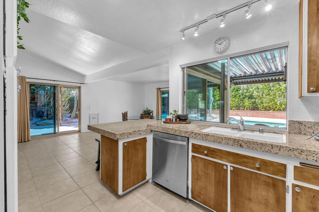 71521 Halgar Road Property Photo 19