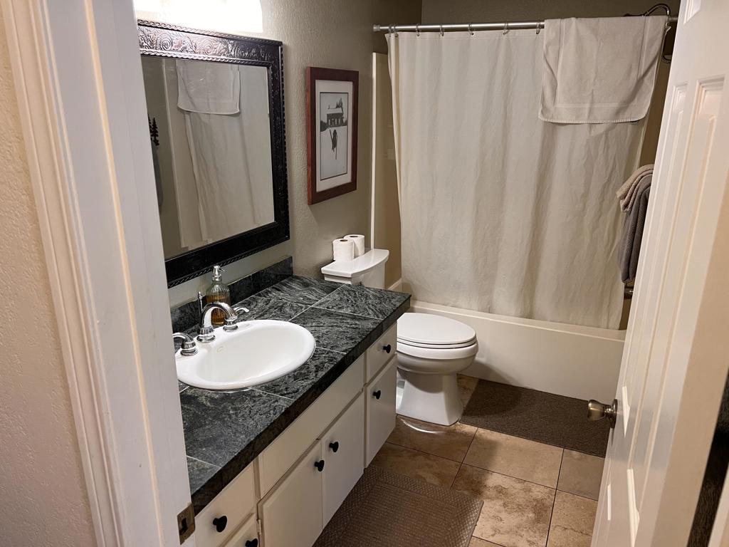 681 Cienega Road B Property Photo 8
