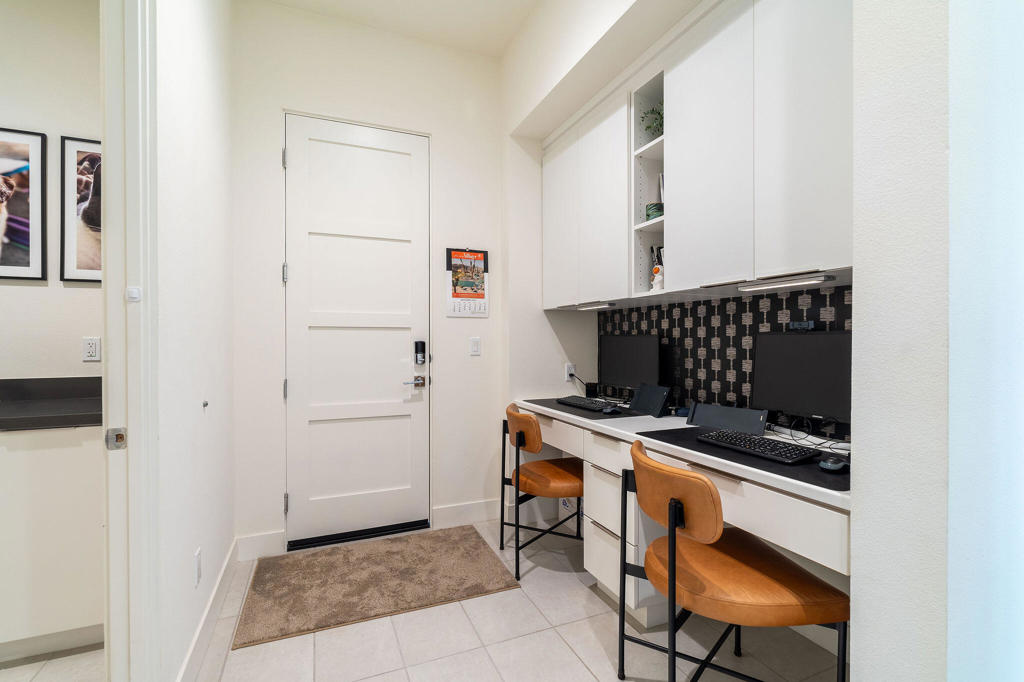 460 Palladium Boulevard Property Photo 32