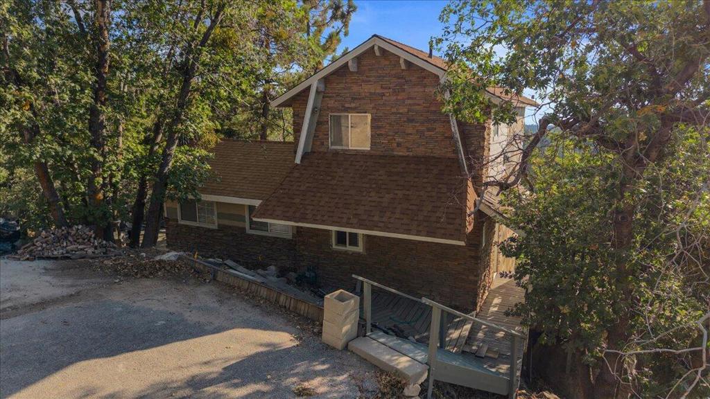 2190 Tank Road Property Photo 1