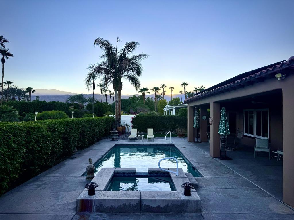 17 Corte Del Sol Property Photo 3