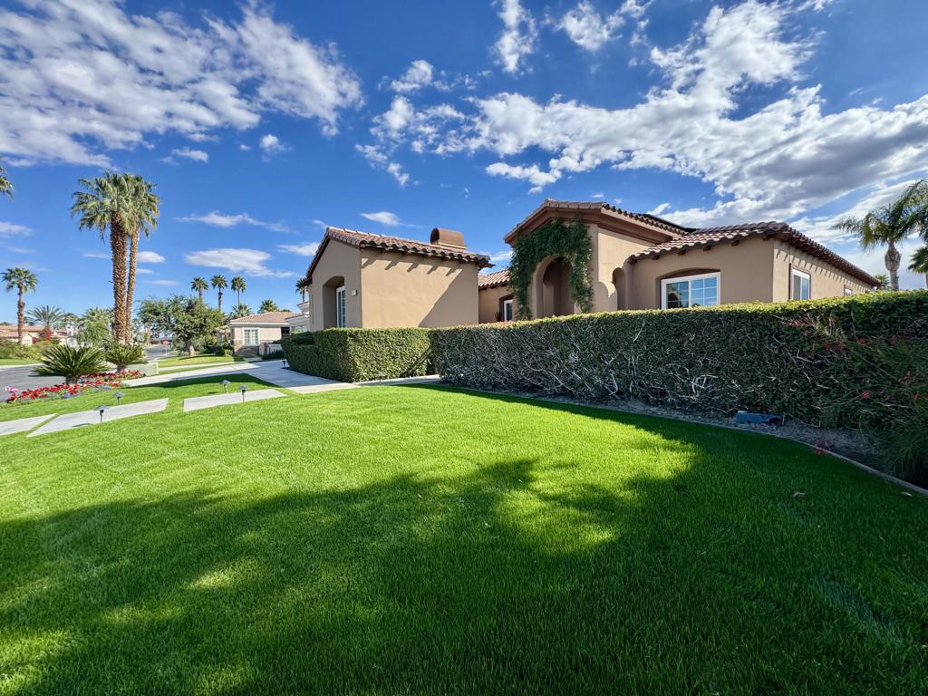 17 Corte Del Sol Property Photo 5